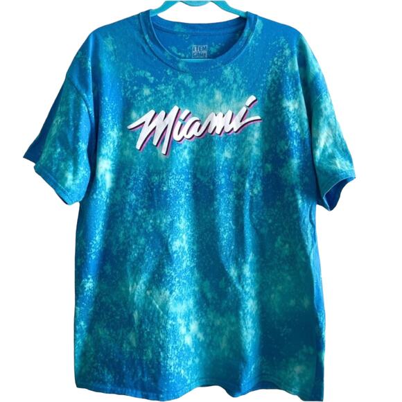 Miami Bleached Graphic T-shirt - Picture 5 of 6